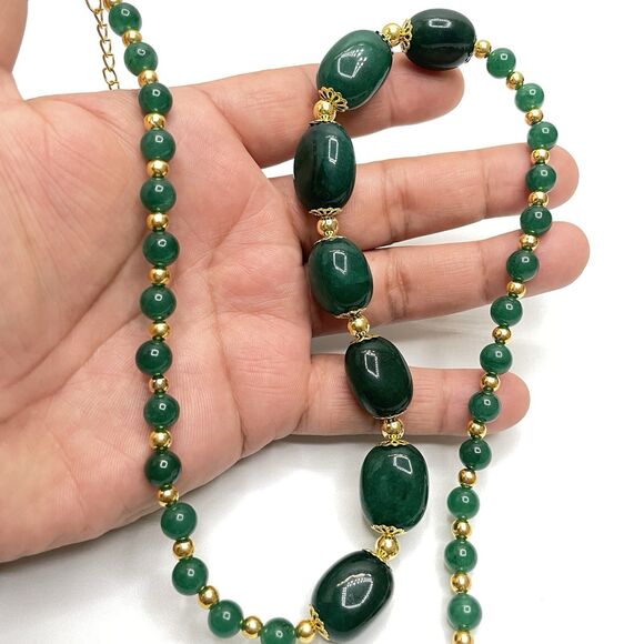 Artisan Handcrafted Green Gemstone Gold Tone Beaded Statement Necklace Elegant - Picture 2 of 8